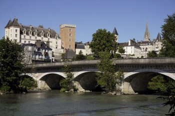 Pau et son château Lacs d’Ayous, au pays des ours