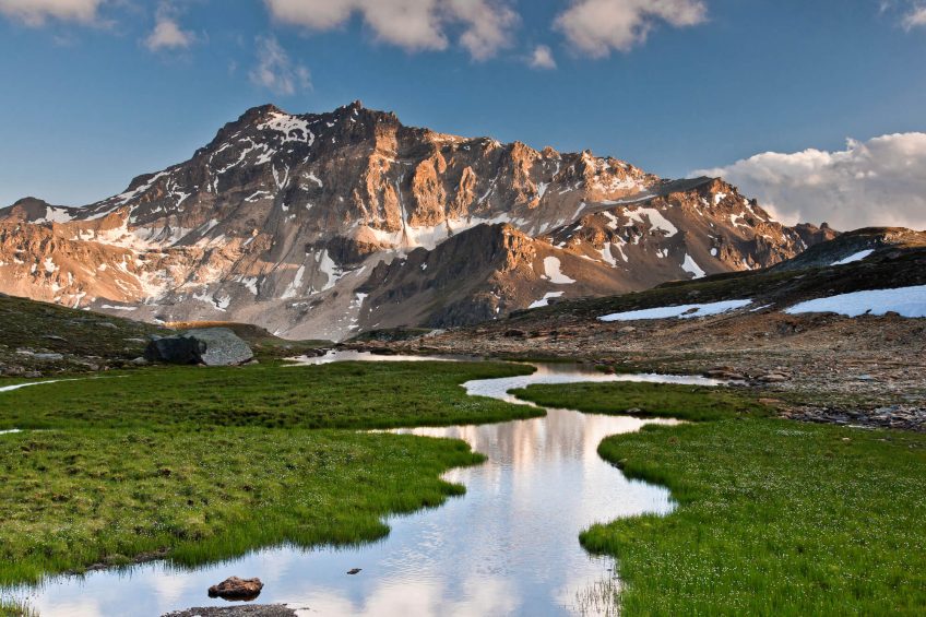 Escapade parmi les lacs du Pas de Lona