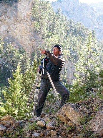 21 juin 2012: quelque part dans les Alpes françaises, le cinéaste Frank Neveu en plein tournage. 21 juin 2012: quelque part dans les Alpes françaises, le cinéaste Frank Neveu en plein tournage.
