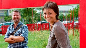 Céline Dodelin et François Wattellier : « La friche urbaine peut être à la fois très poétique et très dure, car elle se situe souvent dans un contexte social difficile. » Céline Dodelin et François Wattellier : « La friche urbaine peut être à la fois très poétique et très dure, car elle se situe souvent dans un contexte social difficile. »
