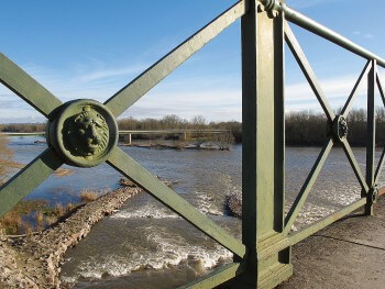 Vue sur l'Allier depuis un pont / © Aino Adriaens