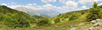 Vue sur les hauteurs de Vivario, en montant vers le col de Bocca Palmente.
