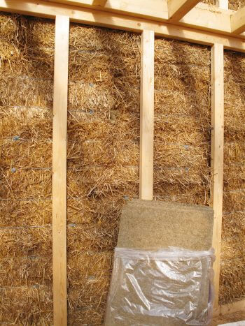 Mur de paille Isoler son habitation au naturel