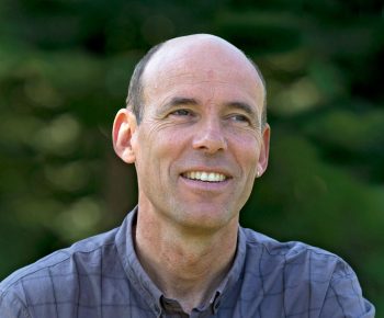 Luc Aeschlimann, musicien à
Saint-Blaise (NE) Huppe, un rêve d’Orient - La Salamandre