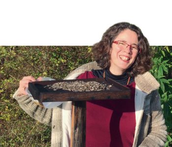 Carmen Bessa-Gomes
Ornithologue, enseignante à l’Institut des sciences et industries du vivant et de l’environnement à Paris  Oiseaux numérisés - La Salamandre