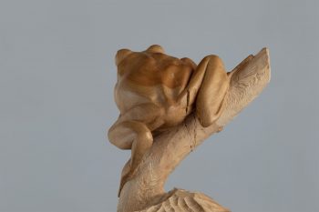 Bois de platane taillé à la gouge et poli au papier de verre. 
Hauteur 45 cm • 2016 / © Sculpture Gaël Lavorel Photo Antoine Lavorel