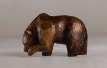 Bronze issu d’une œuvre taillée au couteau dans du bois de ginkgo. 
Longueur 20 cm • 2019 / © Sculpture Gaël Lavorel Photo Antoine Lavorel