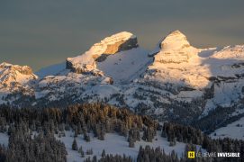 Premiers rayons sur les sommets alpins / © Olivier Born Premiers rayons sur les sommets alpins / © Olivier Born