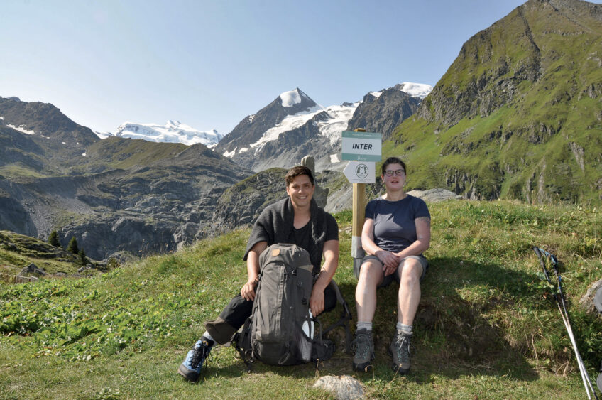 Loup, une association aide les bergers suisses à protéger les troupeaux