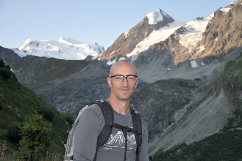 Loup, une association aide les bergers suisses à protéger les troupeaux