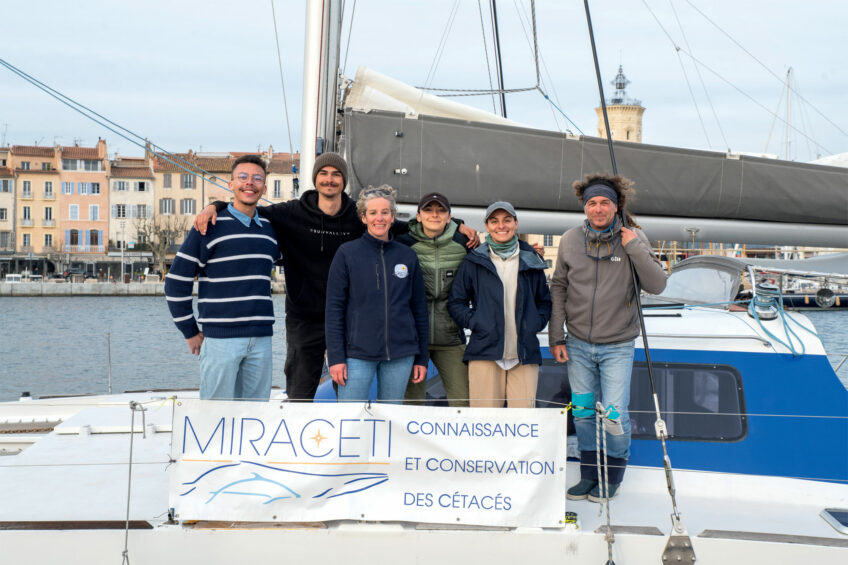 Hugo Gruette, Tom Noailles, Hélène Lombach, Claire Brofiga, Laurine Gounot et Jérôme Lapouge.
 Les dauphins surveillés de près par les scientifiques en Méditerranée