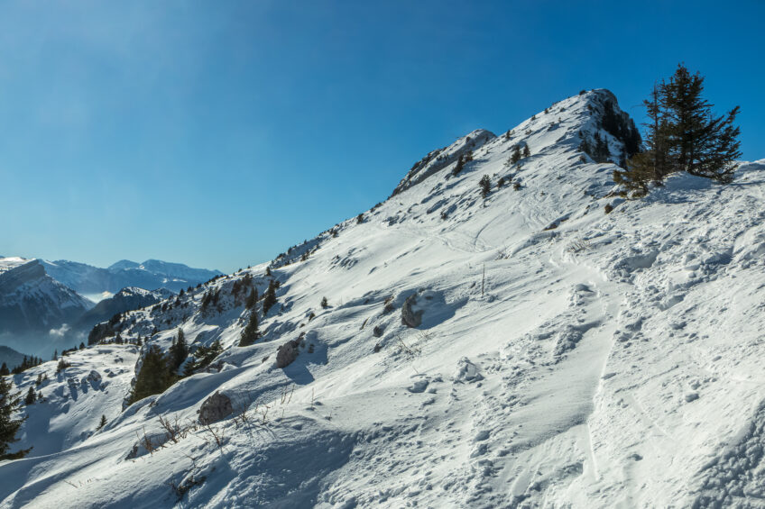Le massif de la Chartreuse sous la neige.